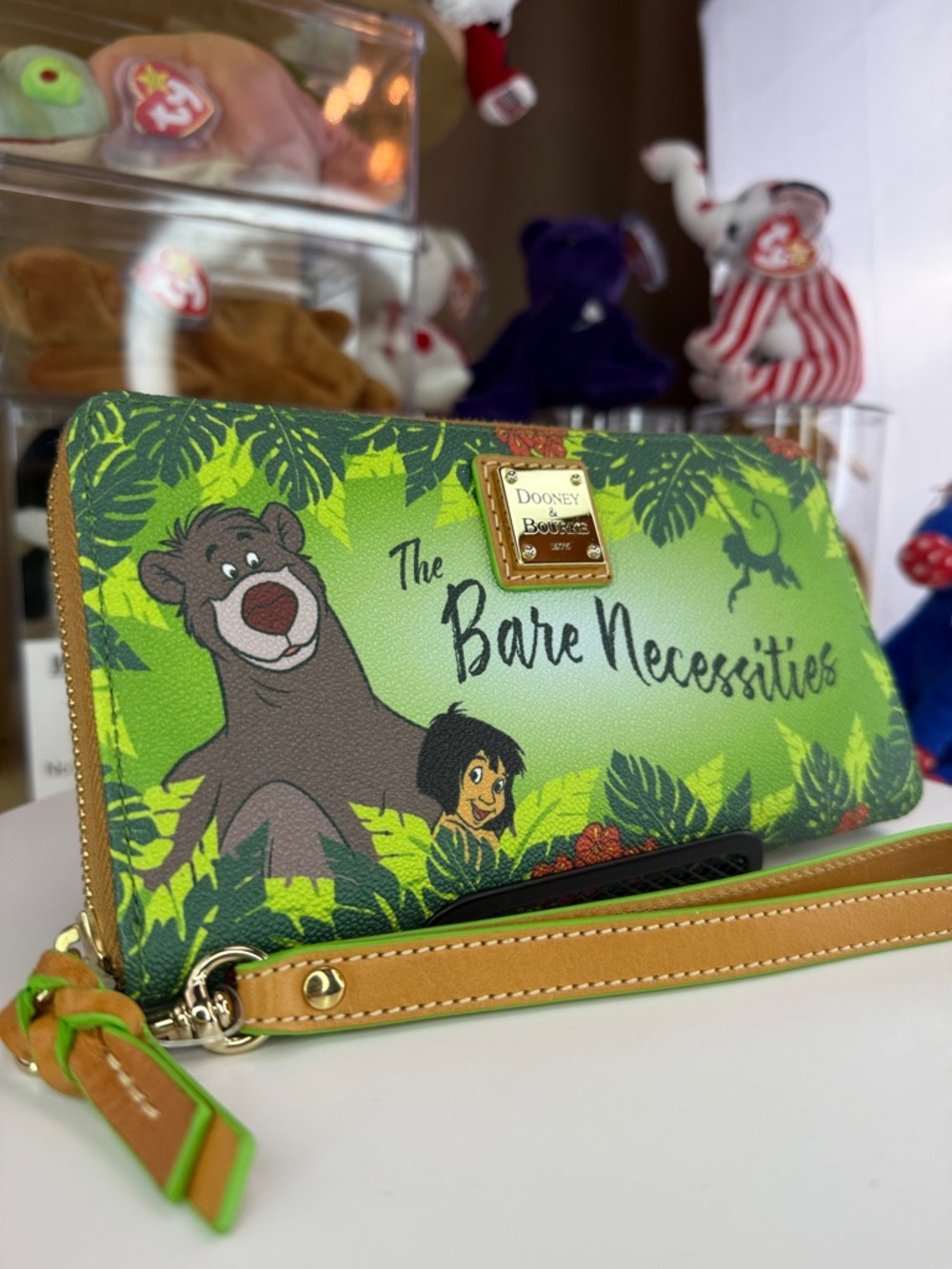 💥RARE-Disney x Dooney & Bourke Jungle Book "Bare Necessities" Wallet - Like New